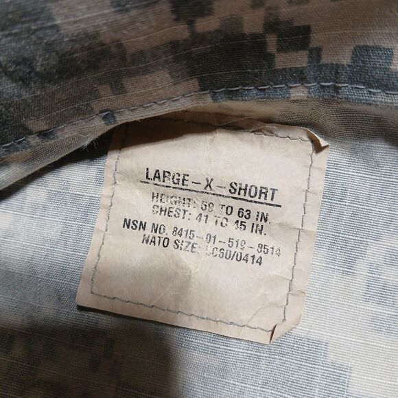 Army ACU Jacket Ripstop Combat Military Uniform Large X-Short UCP Digital Coat - Picture 2 of 9